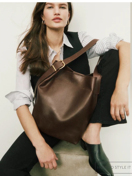 Madewell Handbags - Madewell essential bucket suede bag